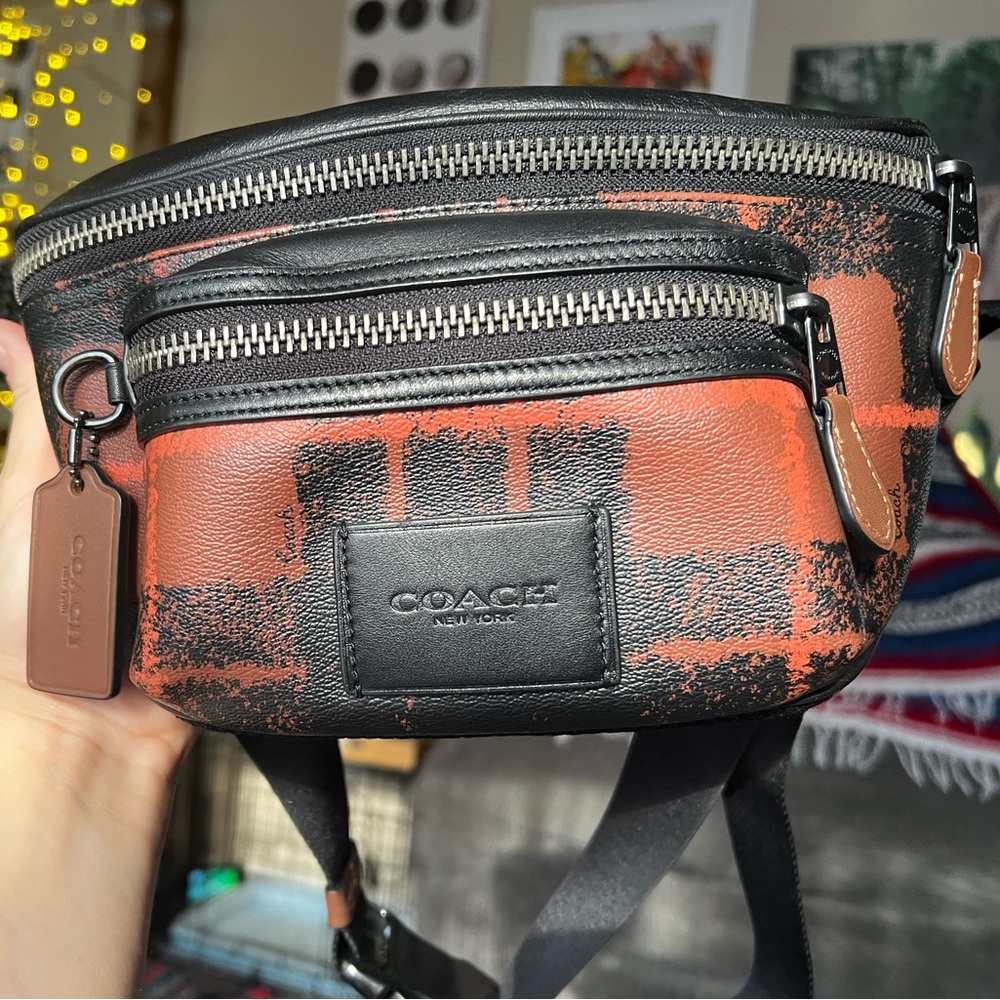 COACH westway belt bag